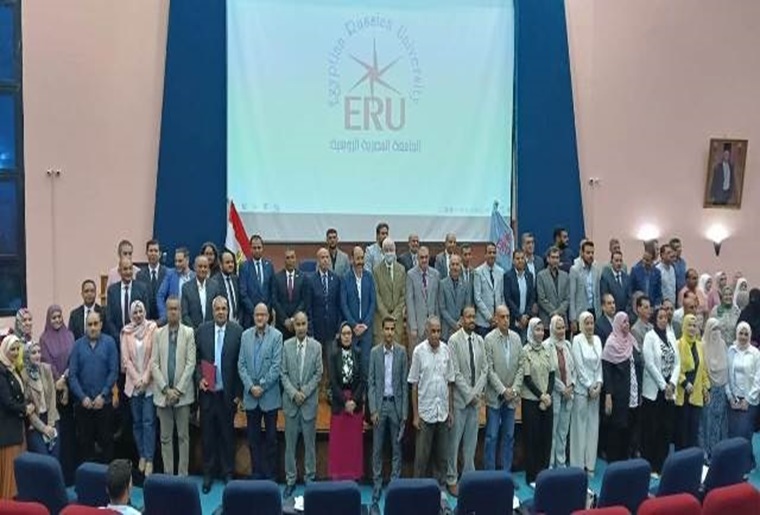 Supporting the Efforts of the Ministry of Higher Education and Scientific Research The Egyptian Russian University Hosts the Executive Committee for Information Technology.. Photos