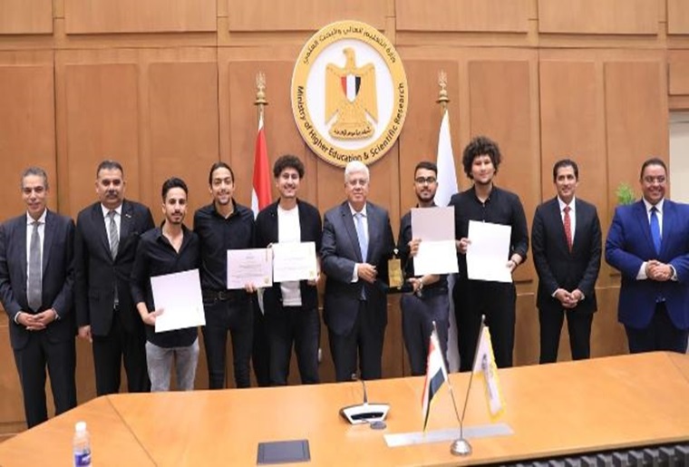 Minister of Higher Education Honors Egyptian Russian University Students for Winning First Places- Photos